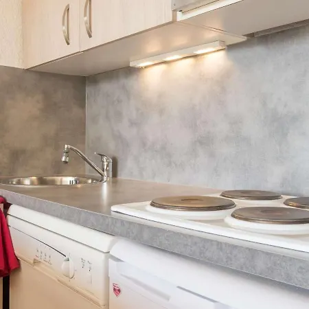 Cosy Au Pour 4 Avec Balcon, Parking Et Wifi A - Fr-1-330d-95 Apartment *