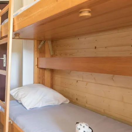 Cosy Au Pour 4 Avec Balcon, Parking Et Wifi A - Fr-1-330d-95 * Montgenevre